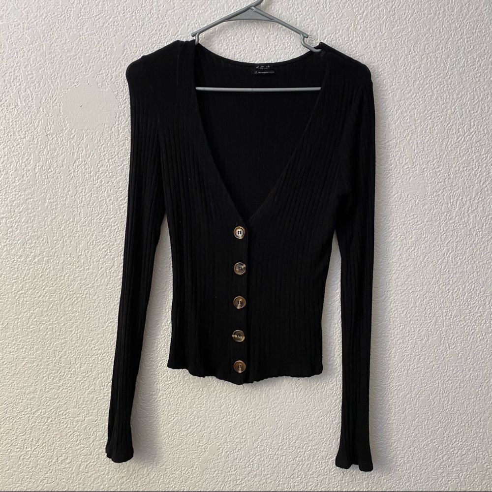UO longsleeve